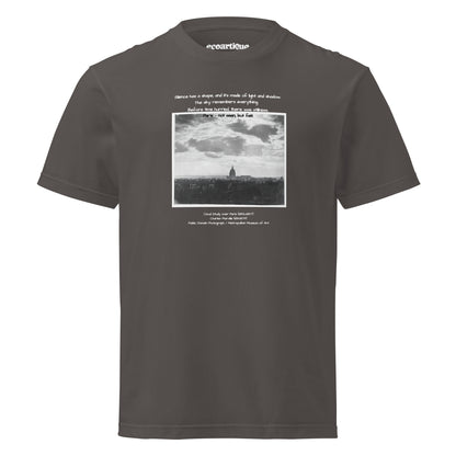 シャツ | スタンダードミドルウェイトTシャツ | 男女兼用 | ユニセックス | Cloud Study over Paris – Not Seen, but Felt-bsmoky black version