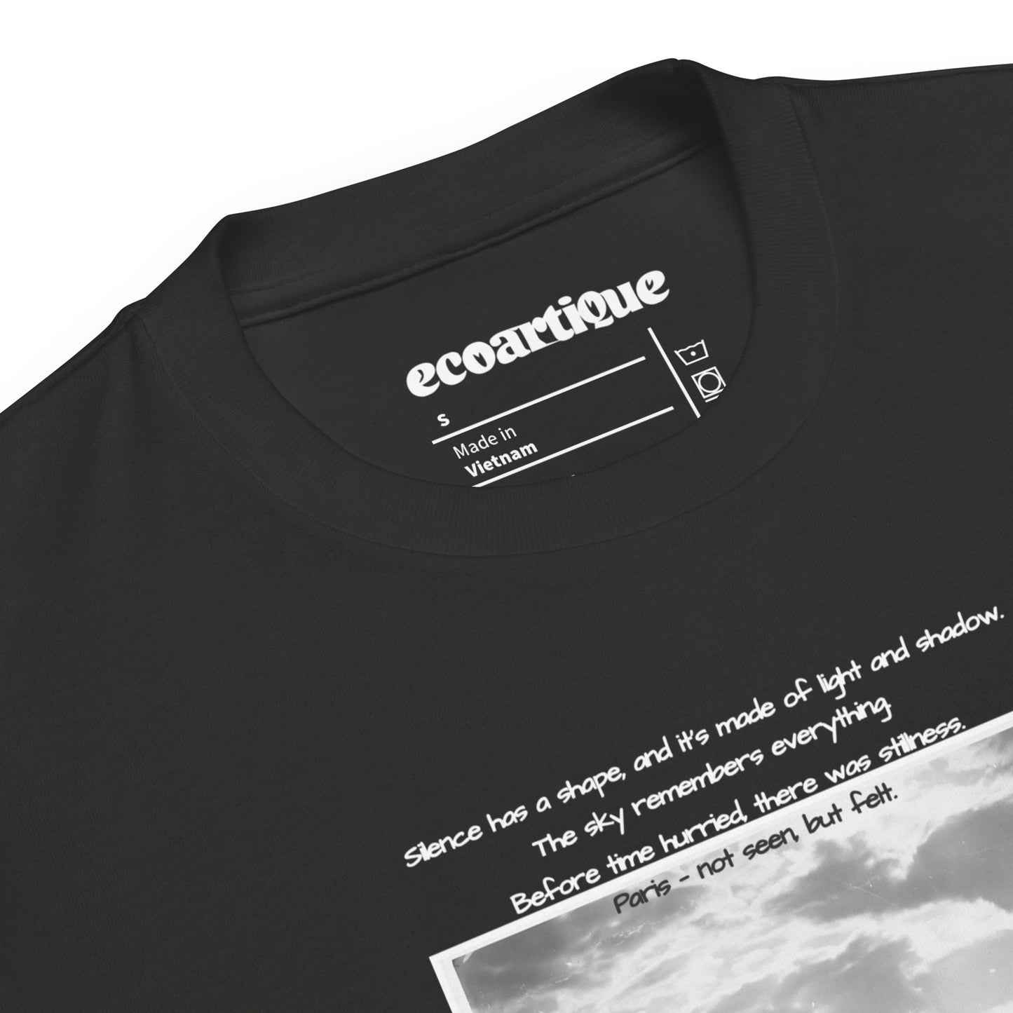 シャツ | スタンダードミドルウェイトTシャツ | 男女兼用 | ユニセックス | Cloud Study over Paris – Not Seen, but Felt-bsmoky black version