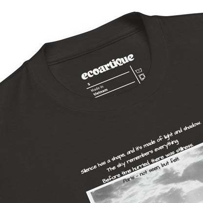 シャツ | スタンダードミドルウェイトTシャツ | 男女兼用 | ユニセックス | Cloud Study over Paris – Not Seen, but Felt-bsmoky black version